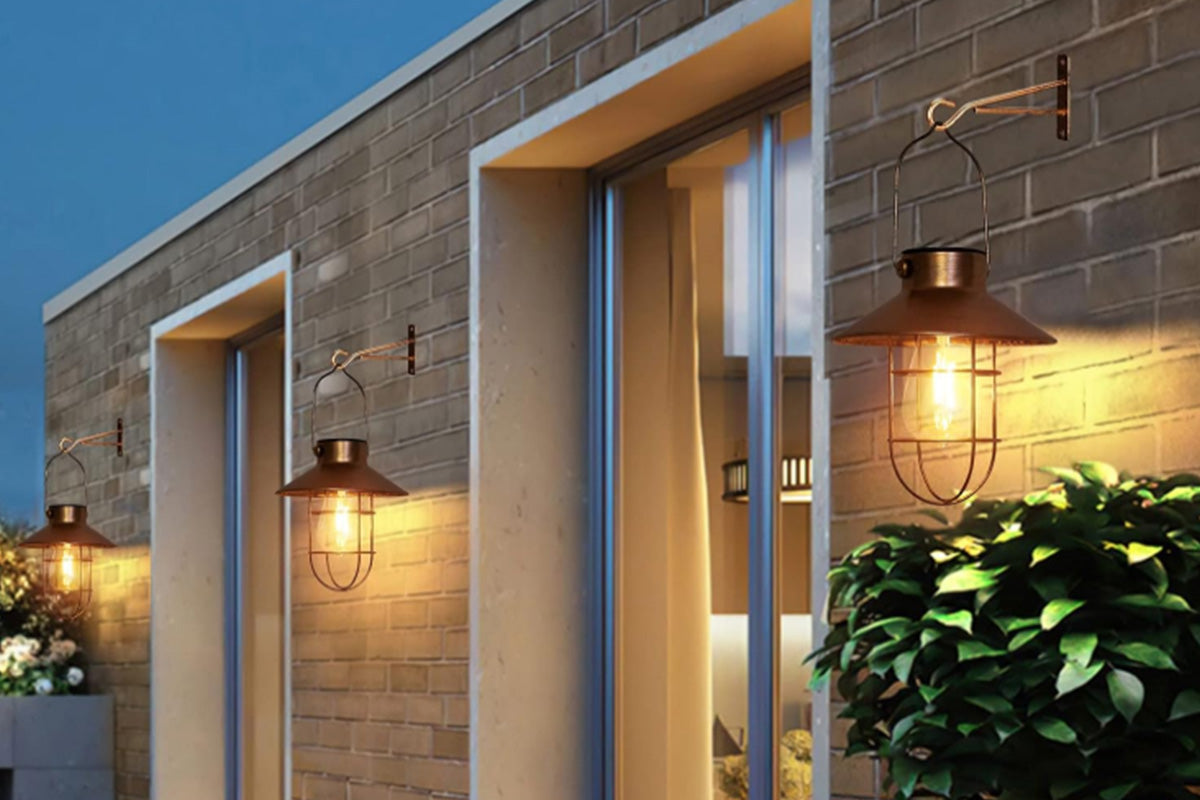 Solar Lantern Hanging Light LED Outdoor Water-Resistant Yard Patio Garden Decor Lamp-Brassiness