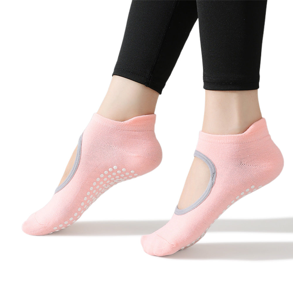 4 Pairs of Anti-Slip Yoga Socks Comfortable Pilates Socks with Grips for Workout Barre