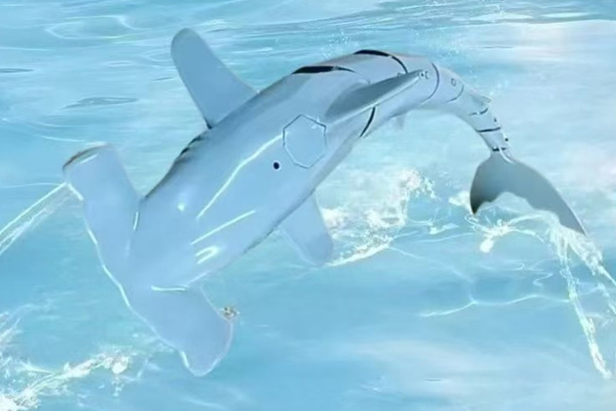 2.4Ghz Remote Control Shark Toy for Boys Electric RC Sharks Fish Toys with Light -Grey