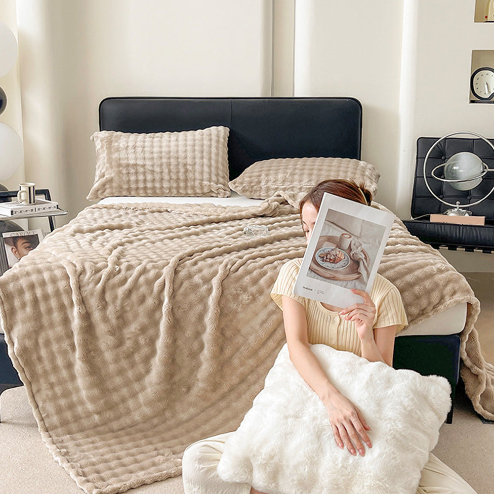 Bubble Fleece Blanket -Khaki