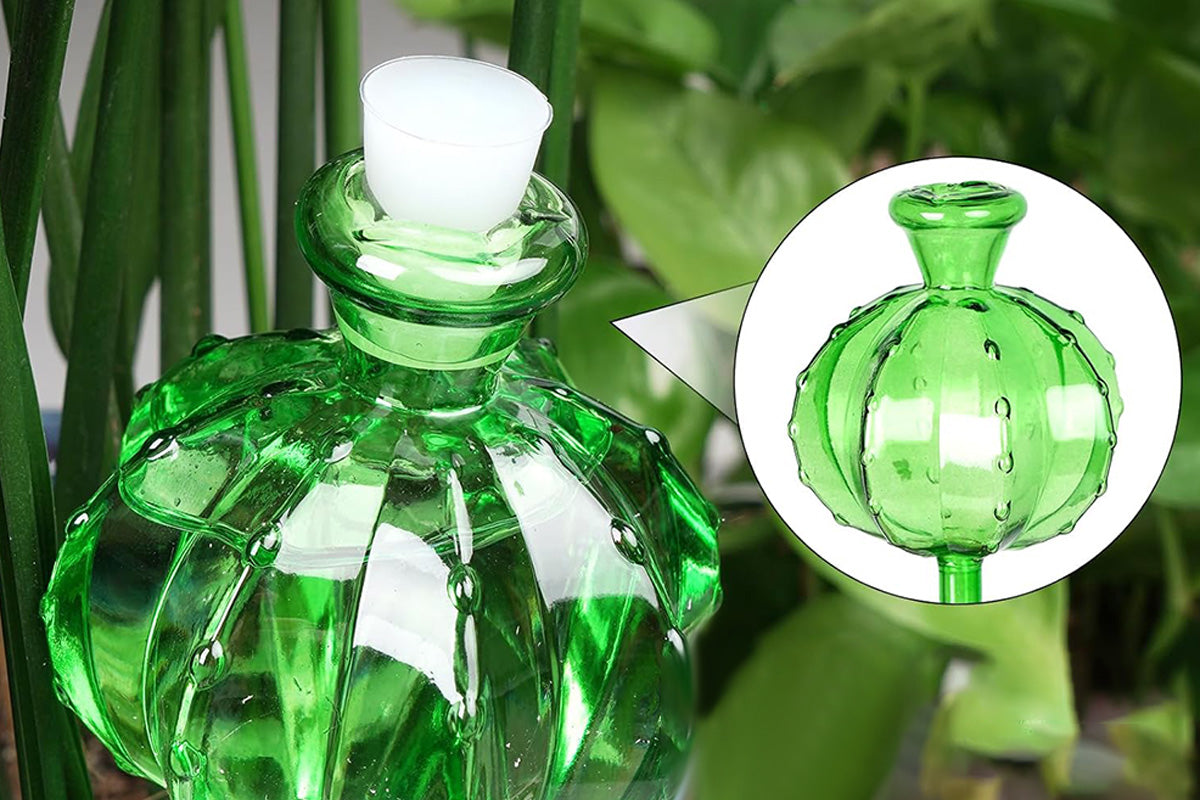 4Pcs Self Watering Globes Automatic Plant Watering Stakes for Indoor Outdoor Potted Plants-Green