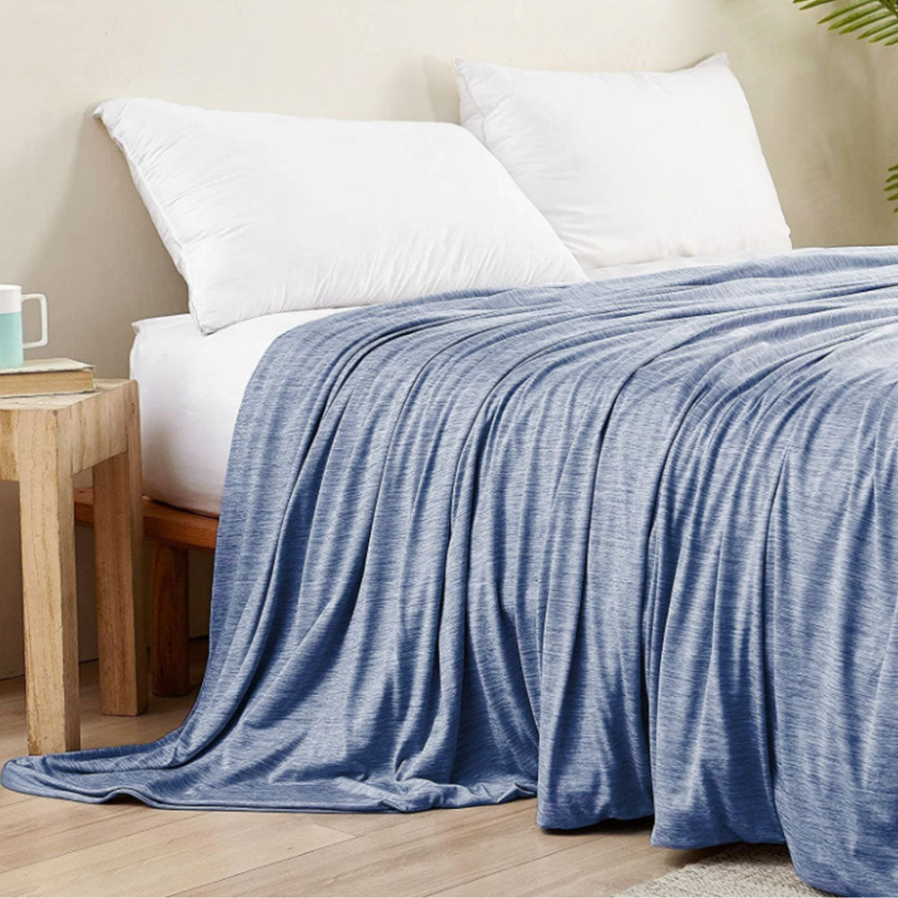 Double Side Cooling Blanket Soft Breathable Summer Blanket for Hot Sleepers Night Sweats Blue