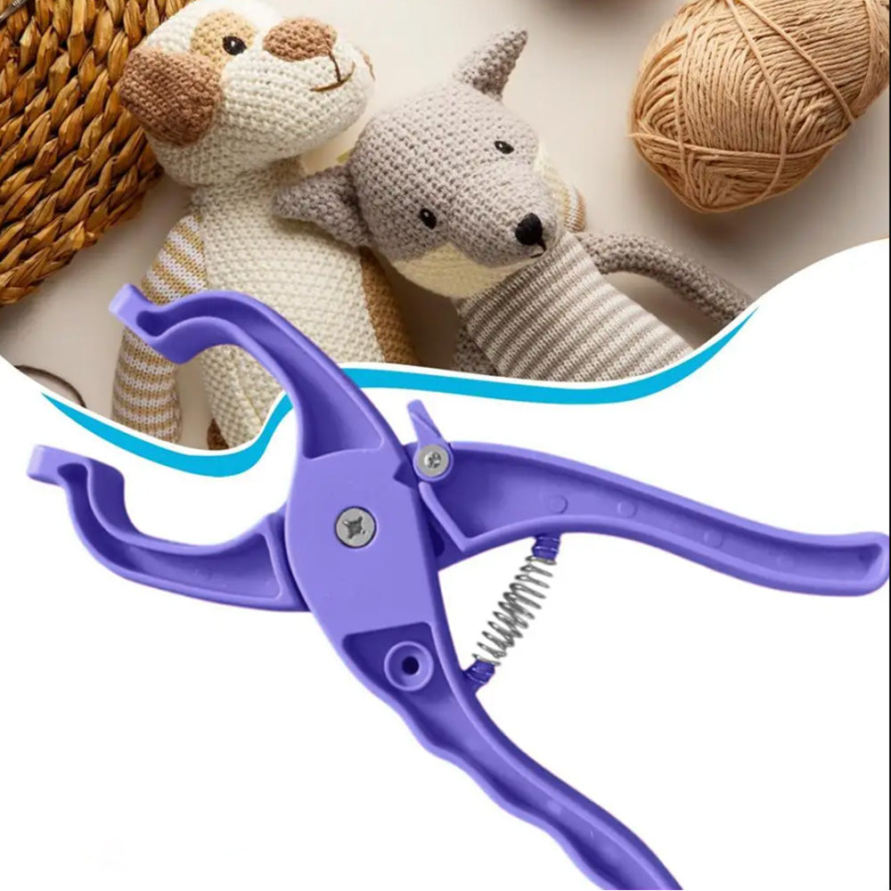 Auxiliary Tool for Attaching Sewing Eyes Knitting Tool Purple