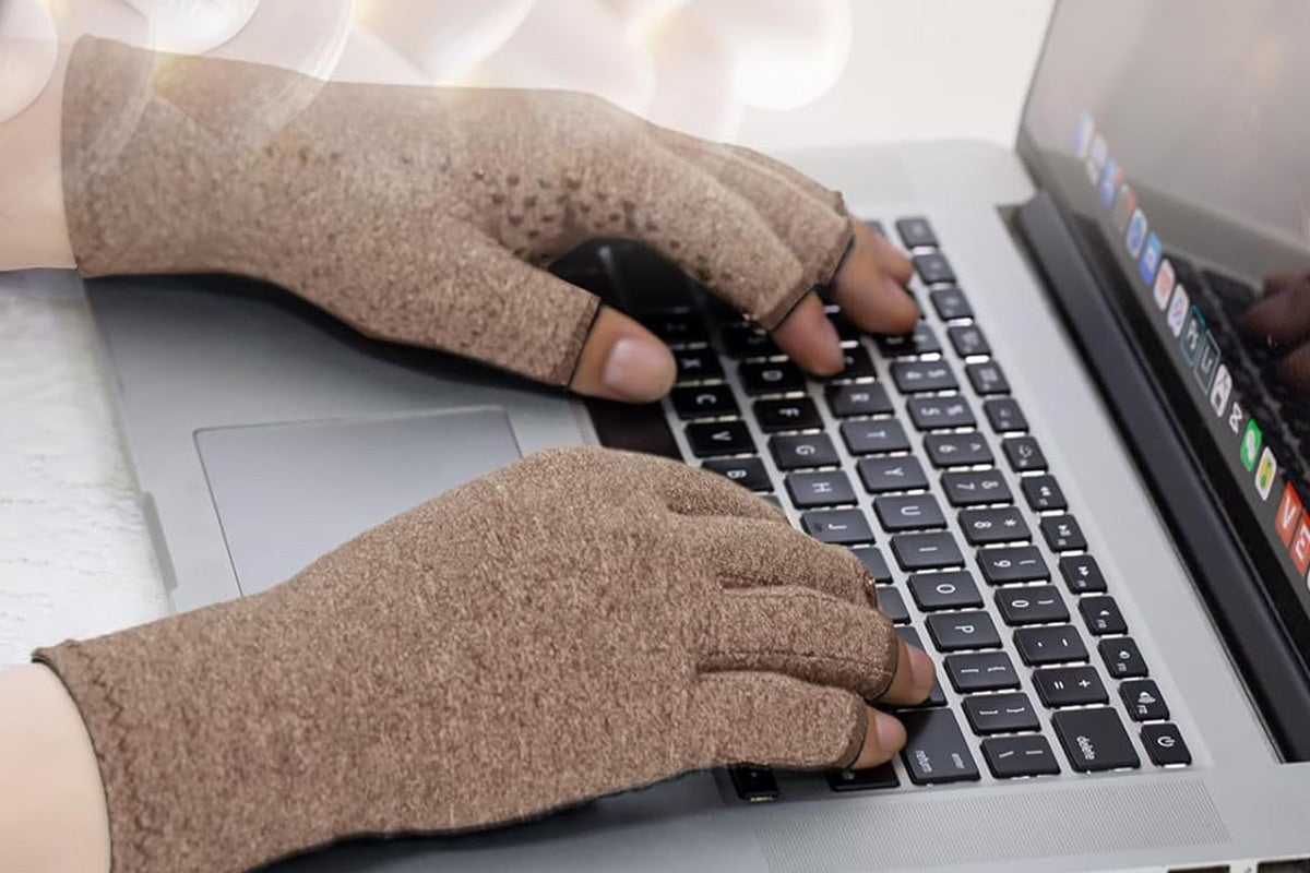 Women Arthritis Compression Gloves Anti-Slip for Hand Pain and Osteoarthritis -Browm