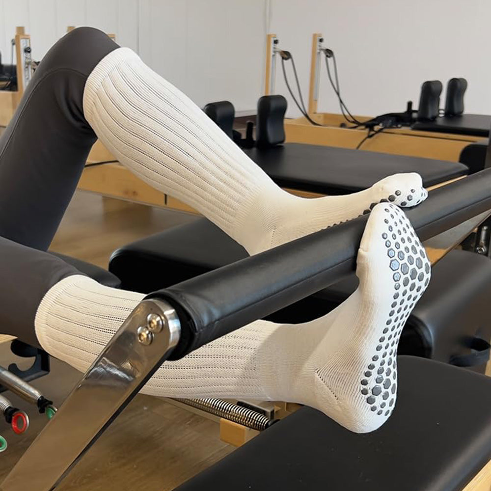 3 Pairs of Non-Slip Grips Yoga Socks Anti-Skid Knee-High Socks for Pilates Barre Dance Style 1