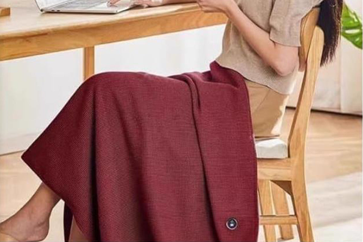 Portable Heated Shawl Wraps with Zipper 15s Fast Heating USB Heated Blanket for Women -Wine Red