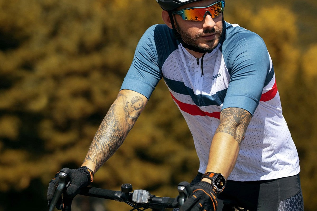 Smart Watch 2.0-Inch Fitness Watch with Flashlights Heart Rate Sleep Monitor Blood Oxygen 100 Sports Modes Activity Tracker-Orange