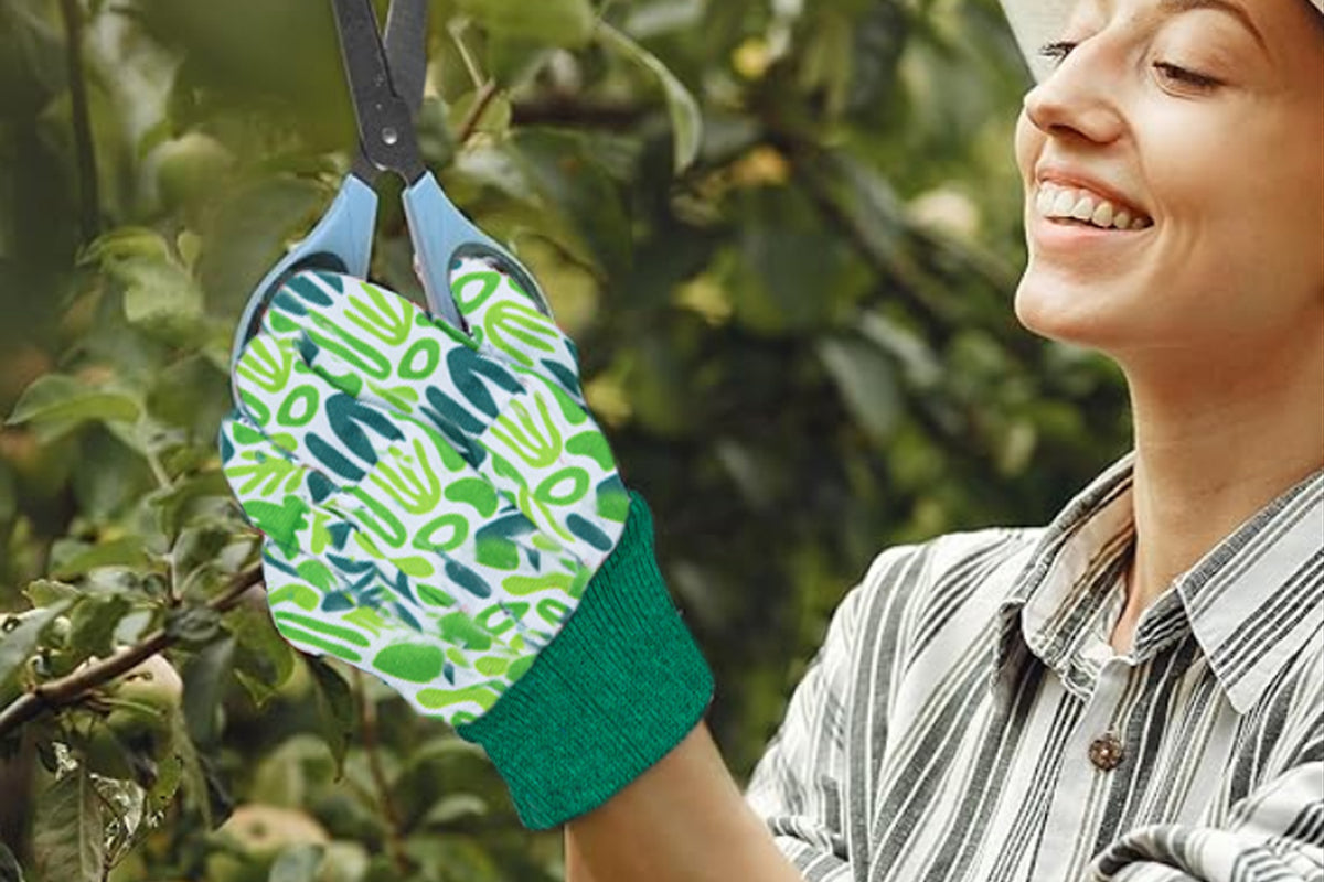 4 Pairs Of Polyester Floral Gardening Gloves Soft Breathable Yard Work Glove-One Pair Of Each Of The Four Colors