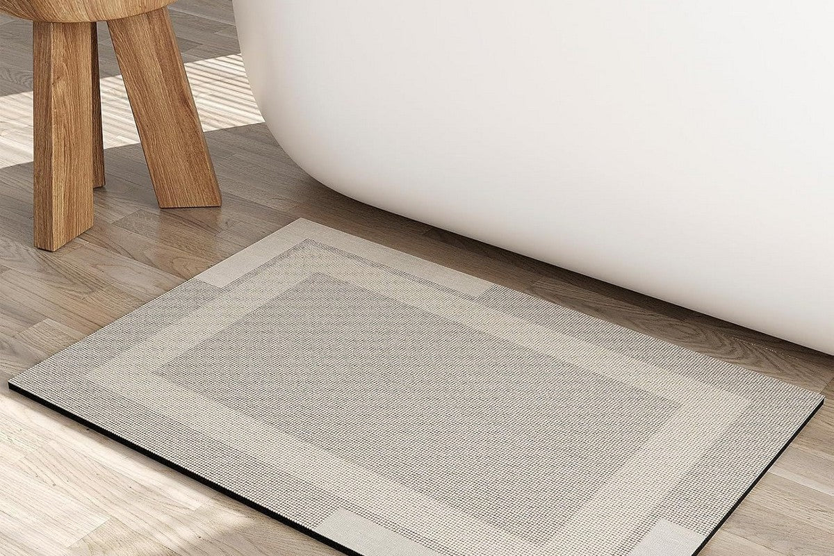 Bathroom Rugs Non Slip Thin Bath Mat Super Absorbent Shower Bath Mats for Bathtub