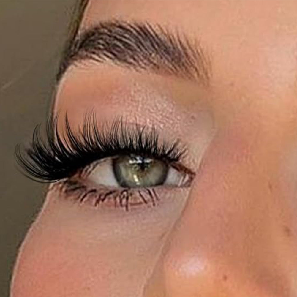 144 Pcs Wispy Cluster Eyelash Extensions 10-18mm DIY Lash Clusters