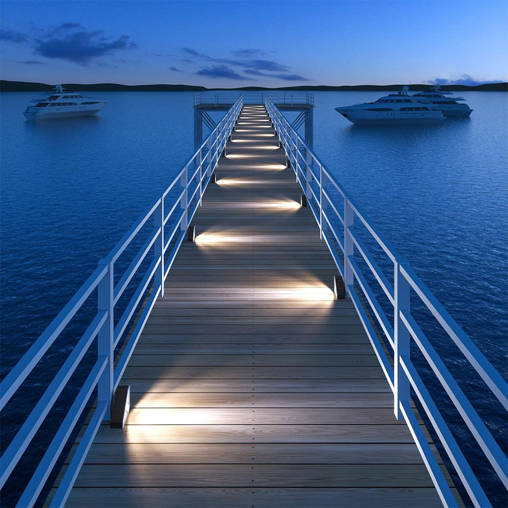 4Pcs Solar Triangle Stair Lights Outdoor Step Lights for Deck Front Porch Patio Decor White