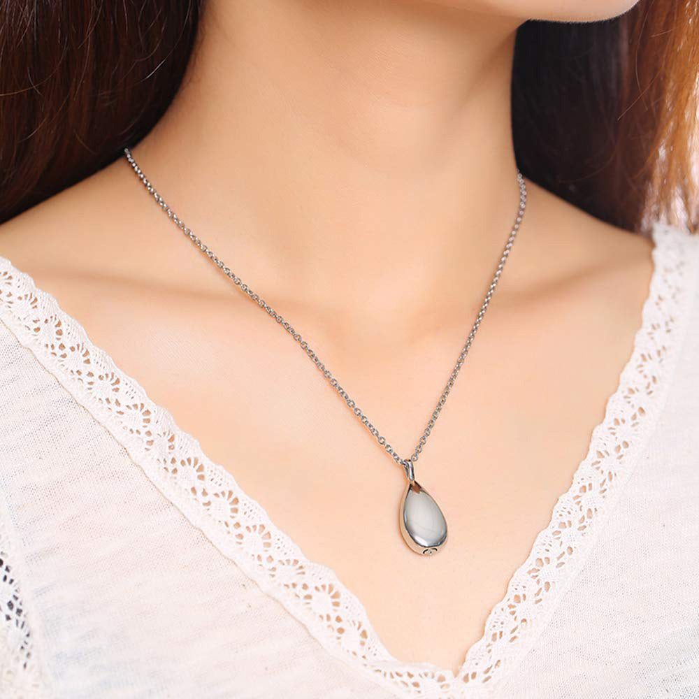 Stainless Steel Teardrop Cremation Pendant �Keepsake Memorial Necklace Sliver