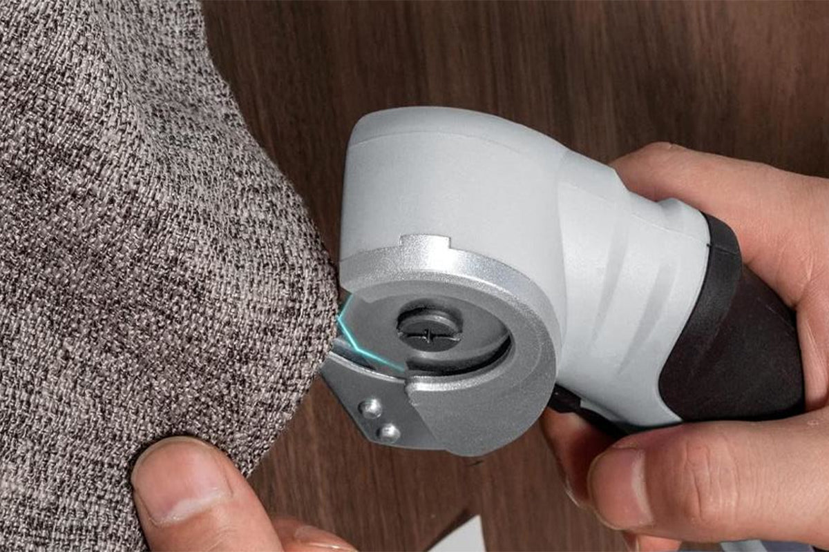 Cordless Cardboard Cutter Electric Fabric Cutter with Lock 4.2V Electric Scissors Multi-Cutting Tools for Leather Felt Rug Box