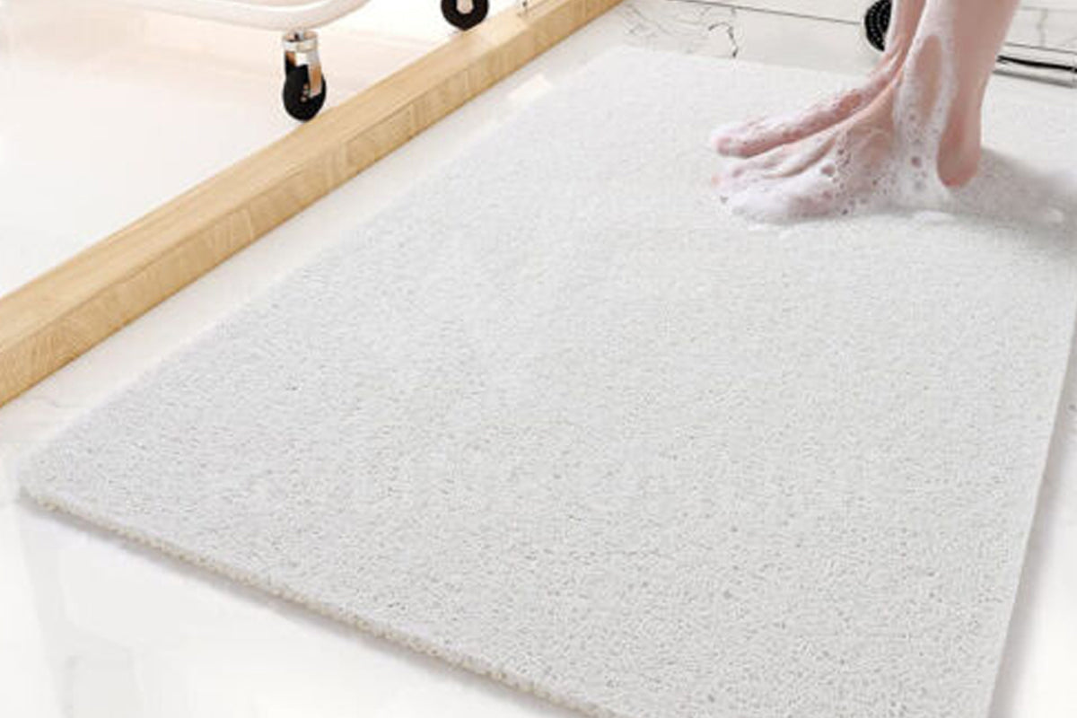 Anti-Slip Loofah Bathroom Mats Quick Drying Bath Tub Mat With Drain-White