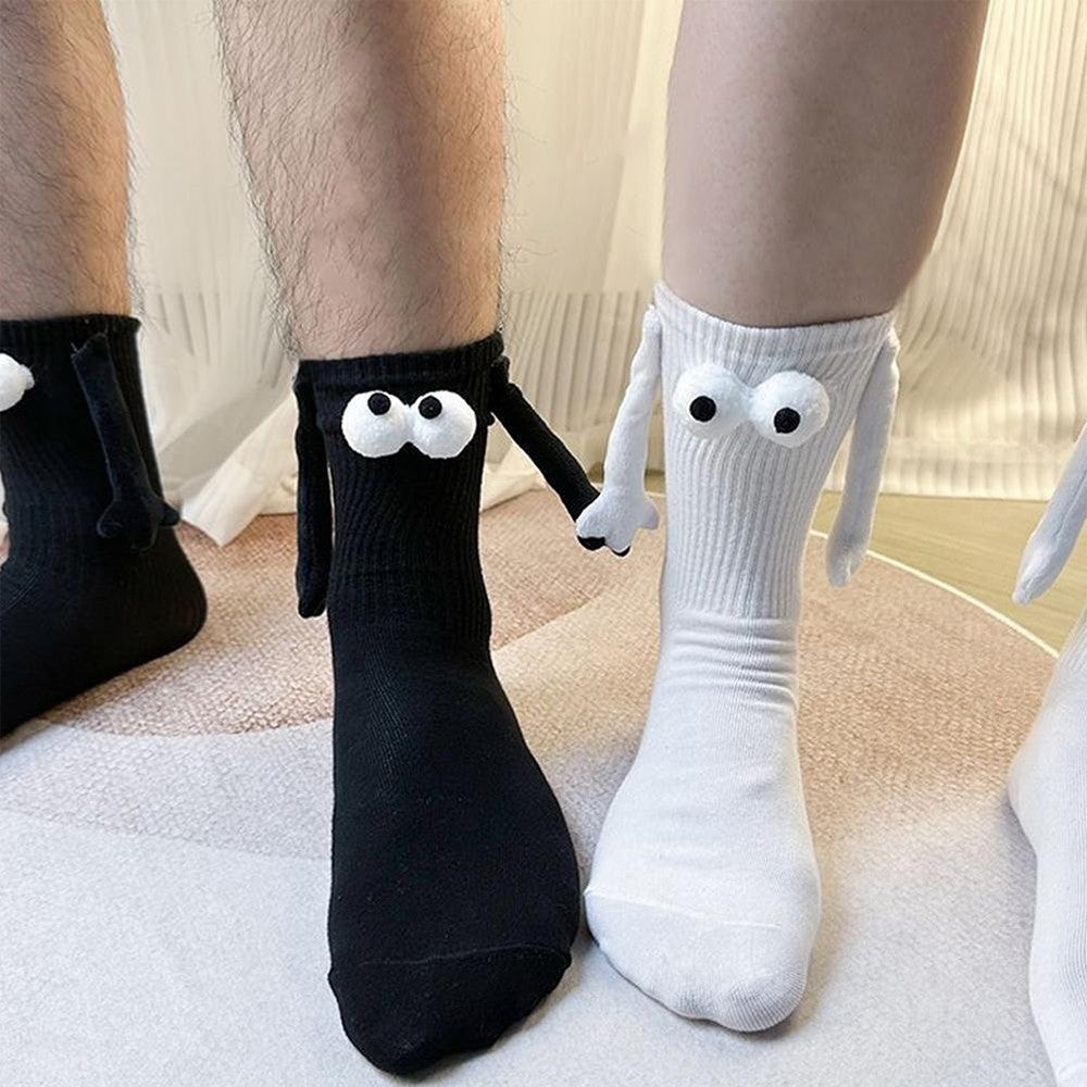 2 Pairs of Funny Magnetic Suction 3D Doll Couple Holding Hands Socks for Women Men Couple