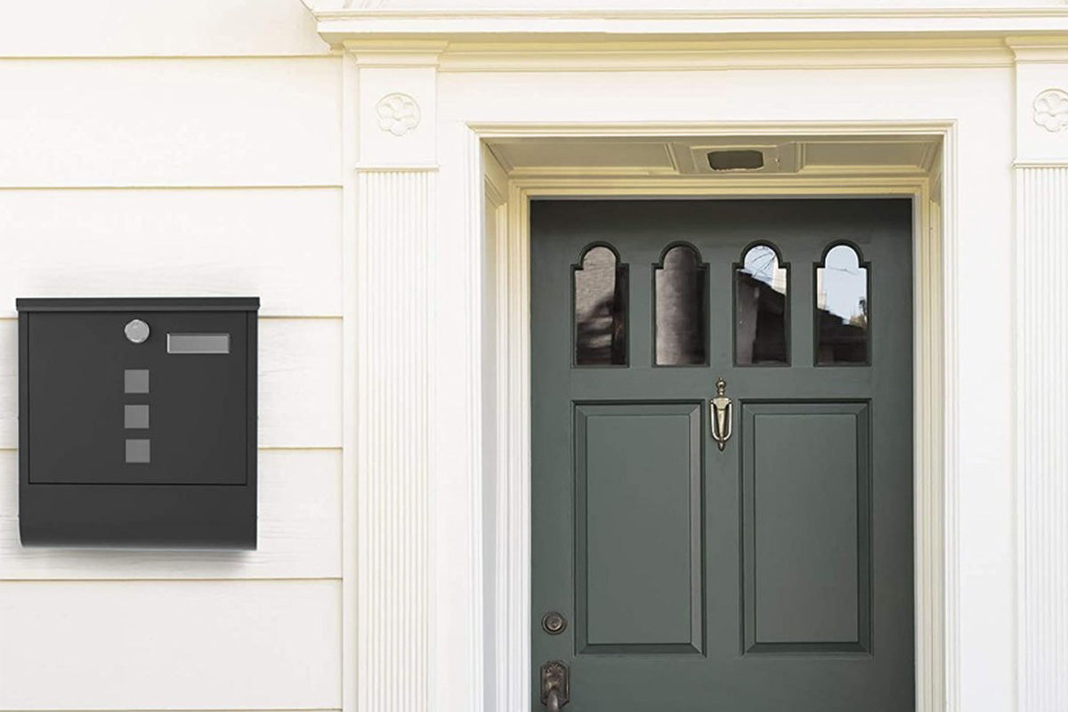 Wall Mounted Large Capacity Metal Mailbox with Key Lock Rust-Resistant Parcel Post Box