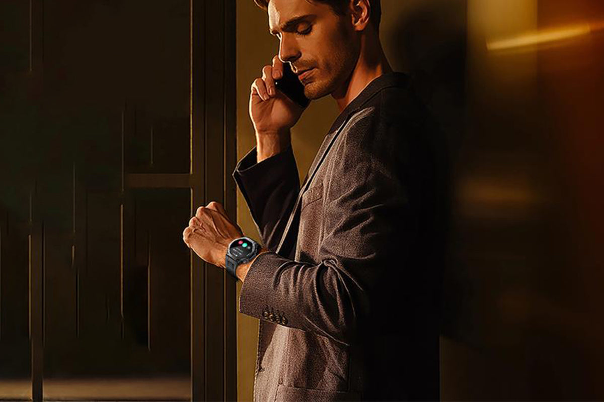 Smart Watch with Flashlight Fitness Tracker with Bluetooth Calls 100+Sports Modes -Black