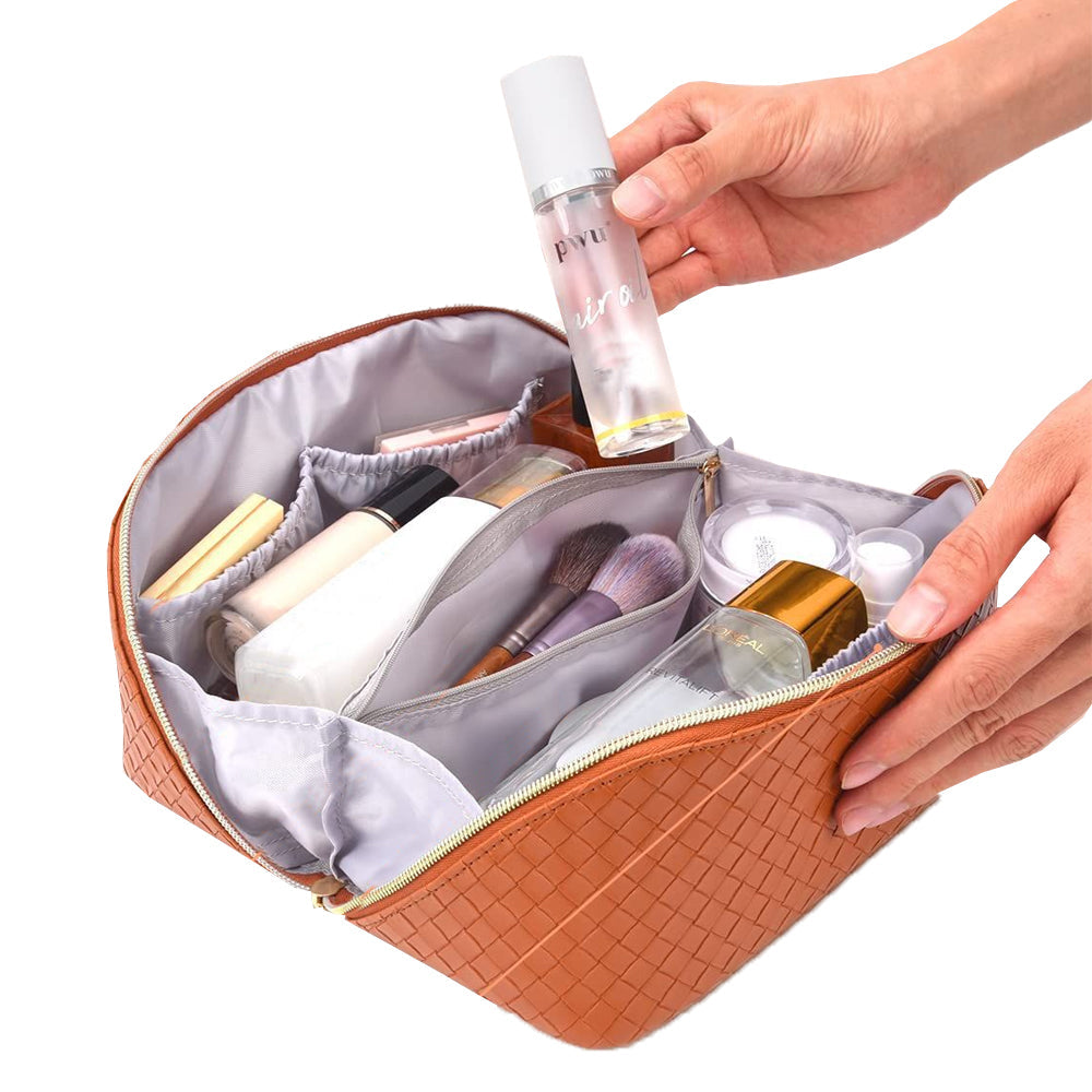 Makeup Bag Large Capacity Travel Cosmetic Bag Portable PU Leather Makeup Bag Organizer Orange
