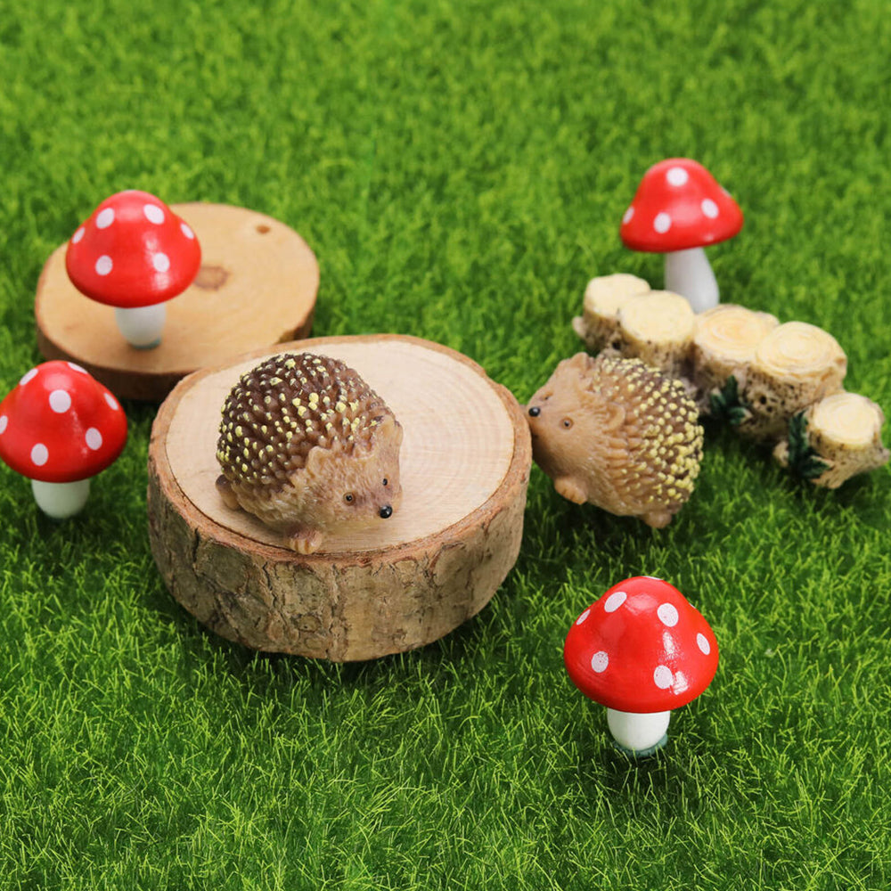 6Pcs Set Miniature Fairy Garden Decor Micro Resin Hedgehogs and Mushroom Sculpture Set