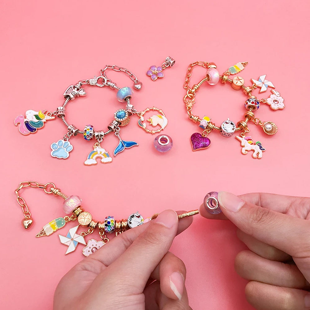 24pcs DIY Christmas Bracelet Advent Calendar Unicorn Christmas Charm Bracelet Set