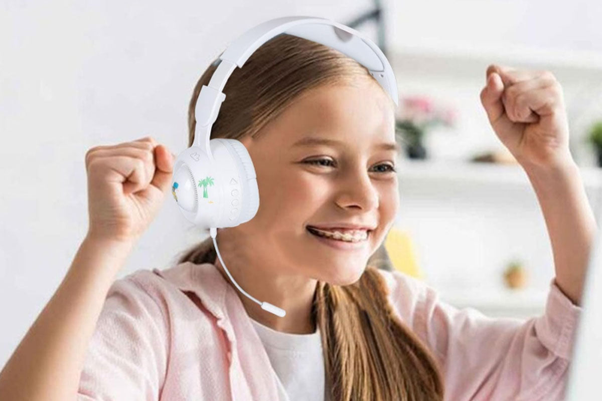 Kids Bluetooth Headphones Foldable Over Ear Stereo Wireless Headset with Microphone-White