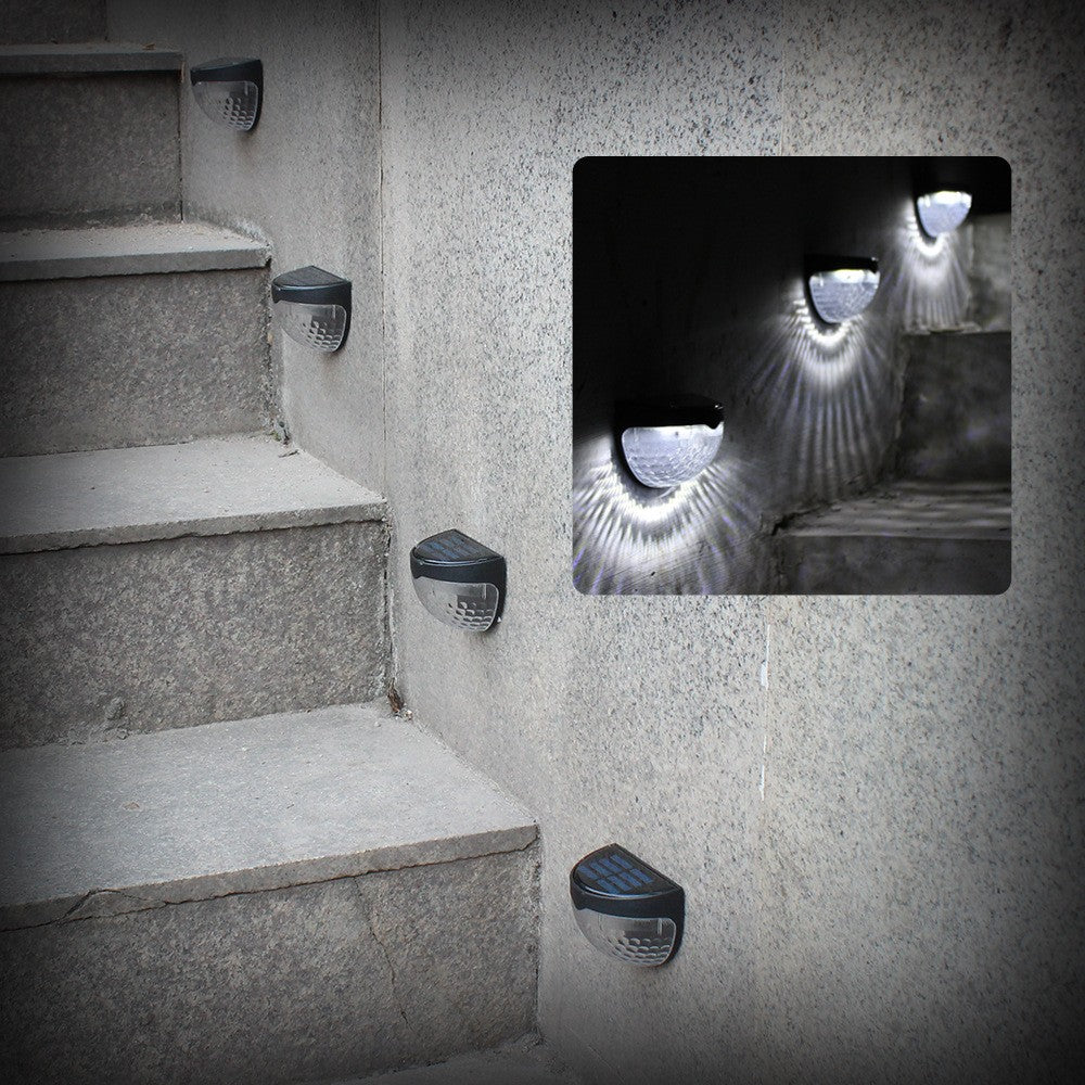 Solar Powered Fence Wall Mount Decorative Lights