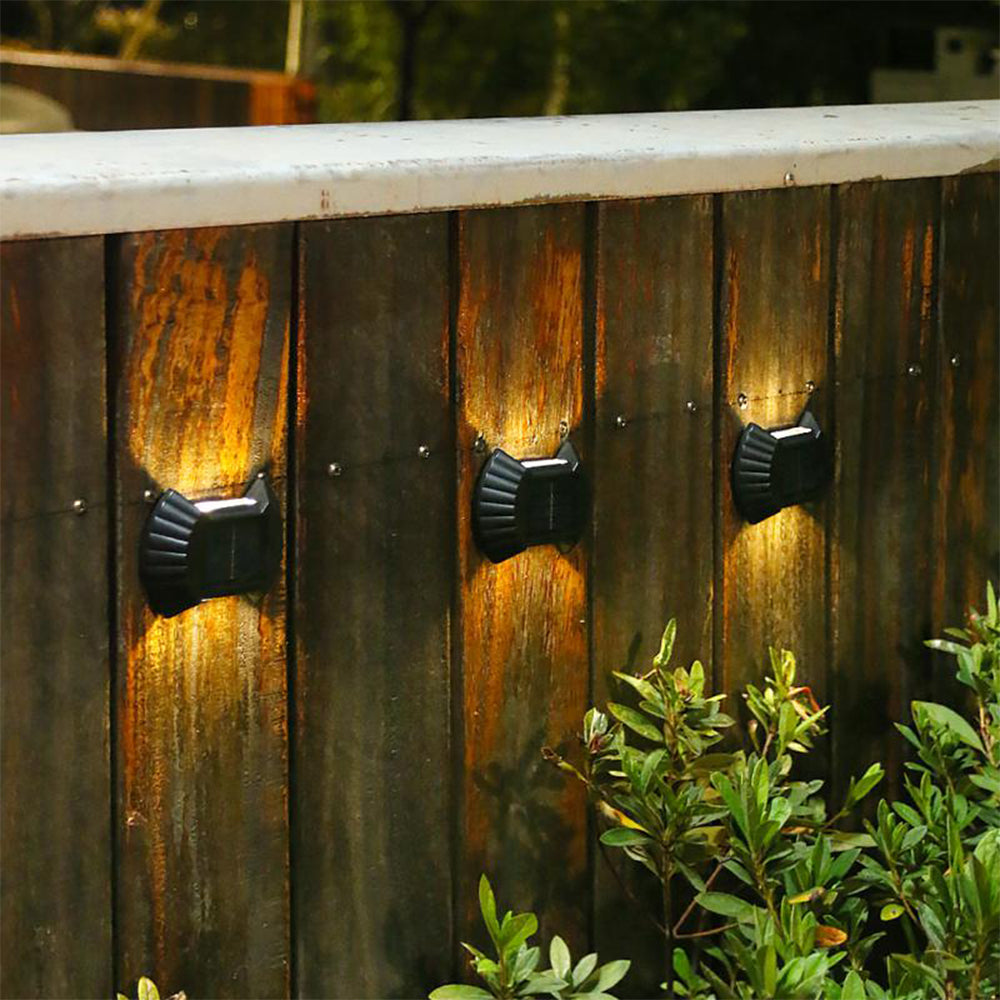 Solar Wall Light 4Pcs 2LED Solar Wall Lamp Shell Garden Night Lights -Warm white