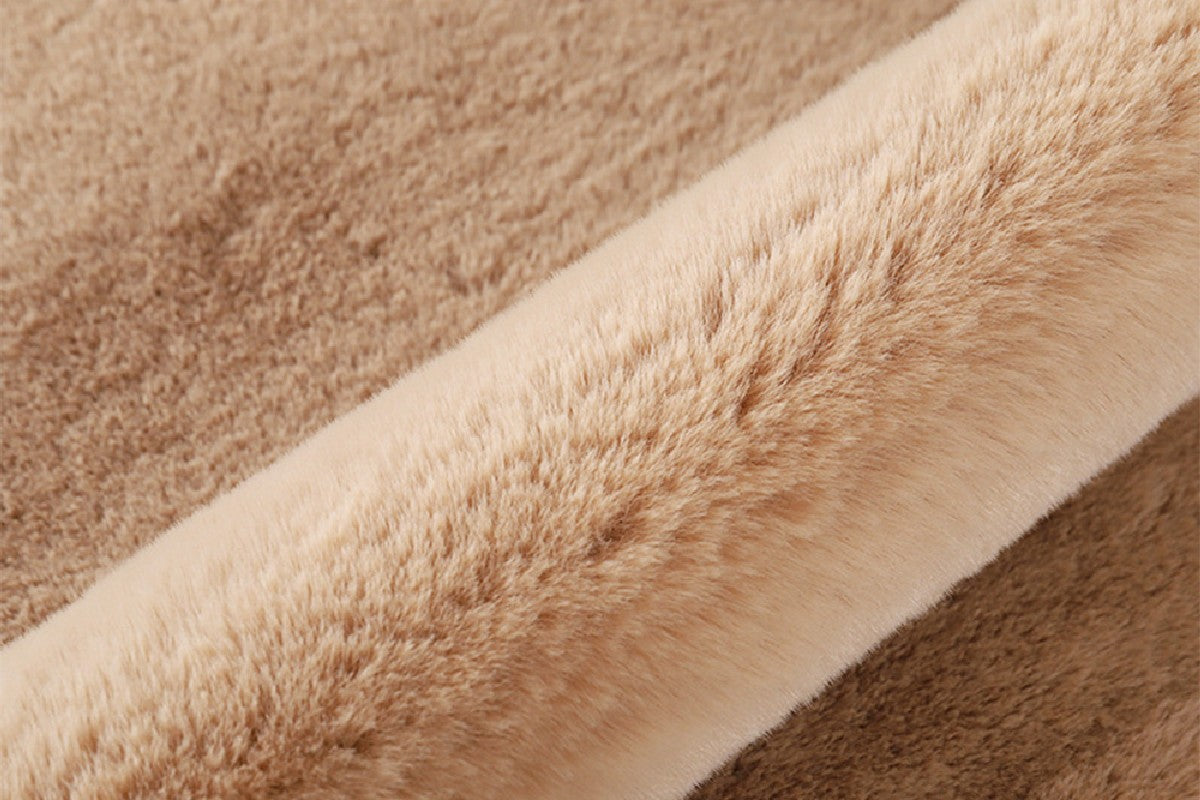 Bear Shaped Carpet Modern Luxury Plush Rugs for Living Room Home Decor-khaki