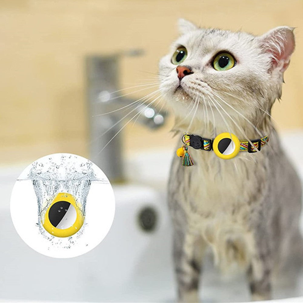 2 X Pet Cat Collar with Airtag Holder Adjustable Geometric Pattern Cat Collar with Bell and Tassel Yellow and Green