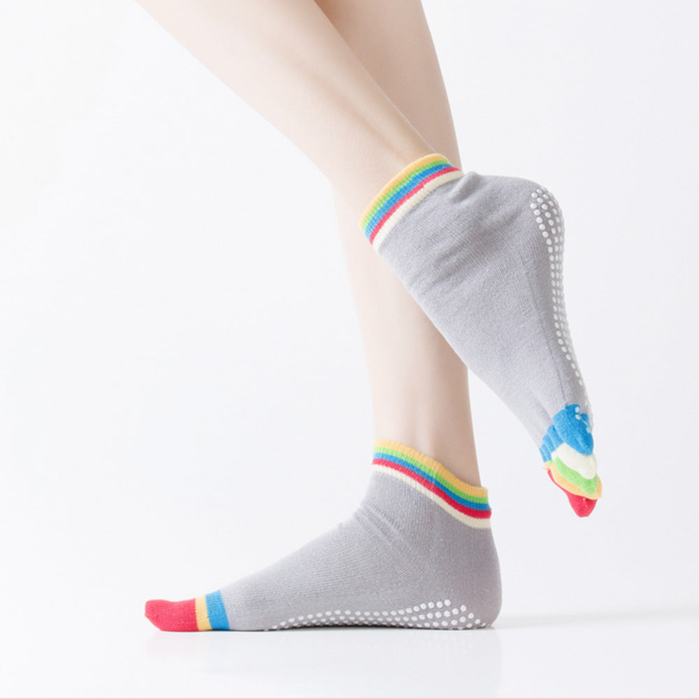 Yoga Socks for Women Non Slip Grippy Pilates Socks for Barre Ballet Workout