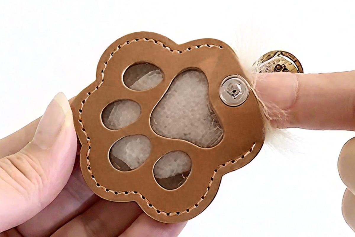 4Pcs Pet Paw Shaped Key Chain Pet Fur Key Chain Pet Memorial Gift Key Ring-Camel