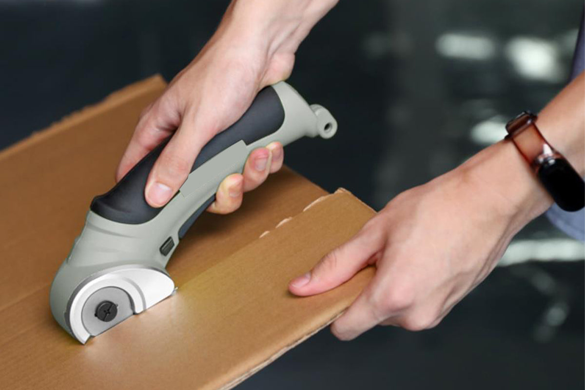 Cordless Cardboard Cutter Electric Fabric Cutter with Lock 4.2V Electric Scissors Multi-Cutting Tools for Leather Felt Rug Box