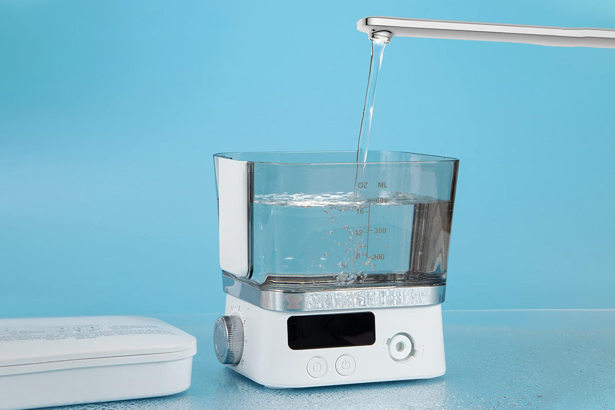 10 Levels Electric Oral Irrigator 600ML Water Flosser Interdental Cleaner