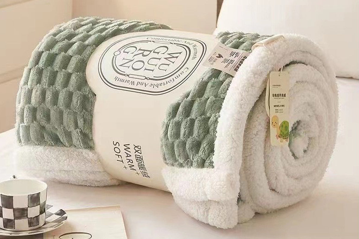 Fluffy Fleece Comforter Soft Warm Winter Jacquard Throw Blanket for Couch Bed -Green