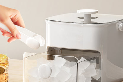 Portable 48 Grids Ice Cube Tray Mould With Lid And Storage Box Scoop Tong Set