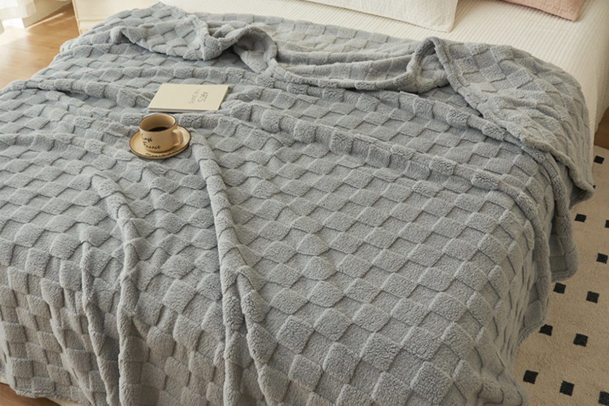 Soft Fleece Throw Blanket Checkered Jacquard Throw Blanket for Couch Bed-Grey