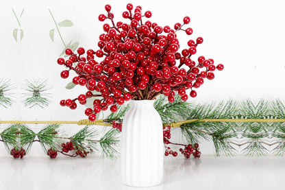 32PCS Christmas Berries Stems Artificial Red Berry Stems for Christmas Tree Ornaments Crafts Holiday and Home Decor