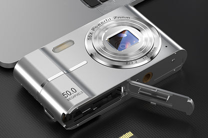4K Digital Video Camera with 32GB Memory Card Silver