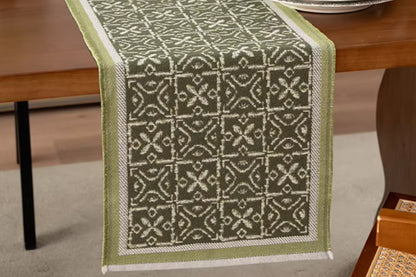 Heavy Rustic Table Runner Imitation Linen Braided Macrame Table Runner -Green