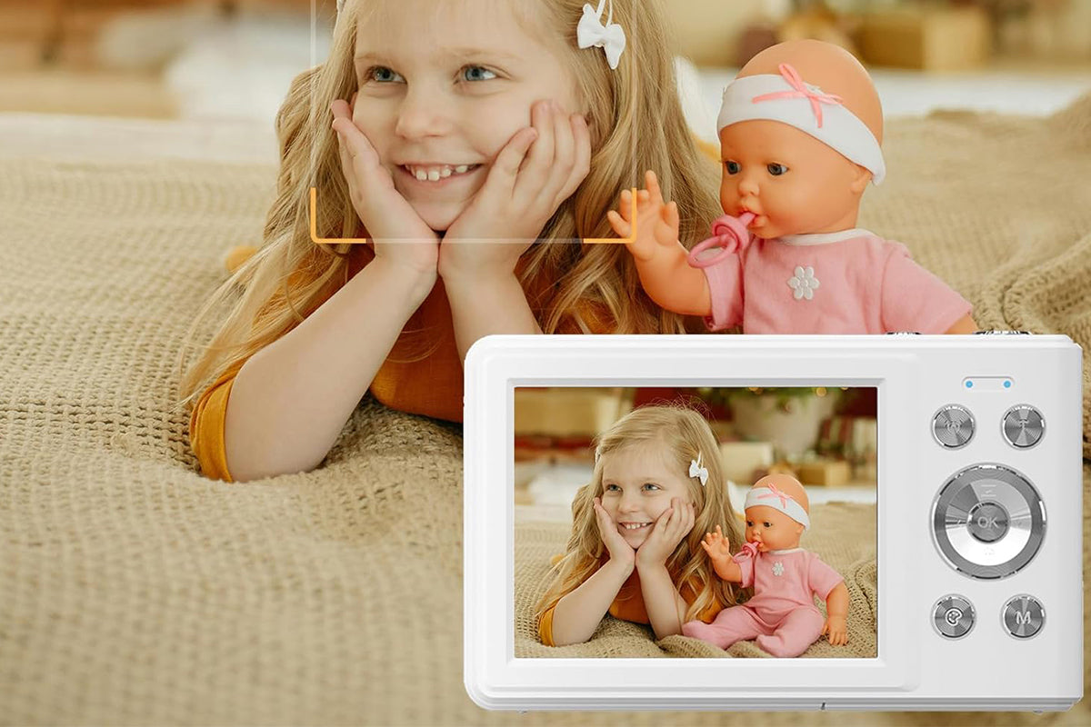 2.8 Inch Digital Camera 1080P Video Camera with 32GB Card 8X Zoom Anti Shake Compact Small Camera-White