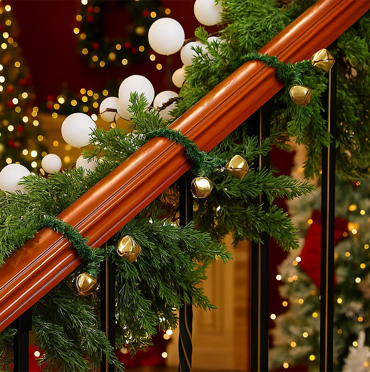 25 Christmas Wreath Twist Ties with Bells for Garland and Railings - Gold