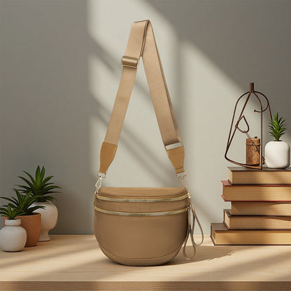 Oxford Cloth Large Capacity Crossbody Bag ¨C Lightweight Shoulder Messenger Bag for Women Caramel