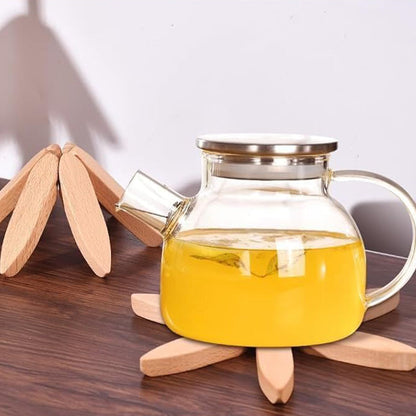 4Pcs Christmas Tree Coasters Wooden Tree Shape Trivets for Hot Dishes with Stand Light Brown