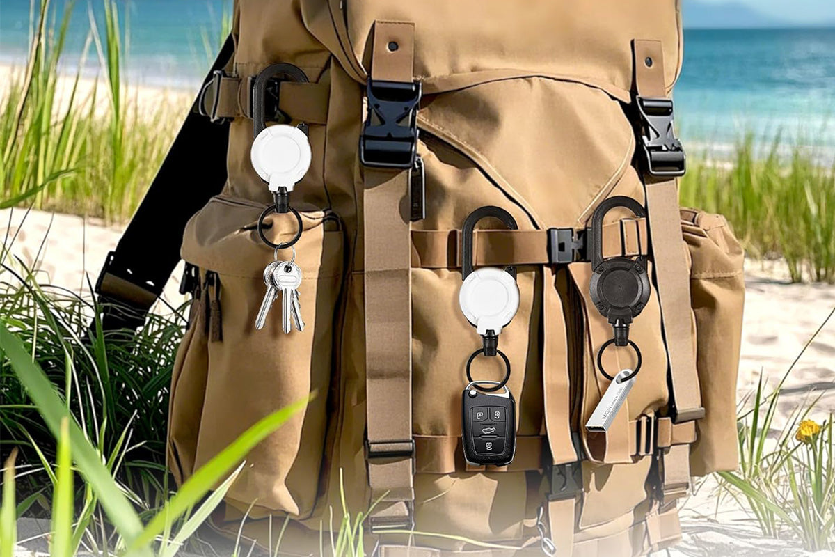 4 Piece Retractable Keychain Carabiner Badge Holder