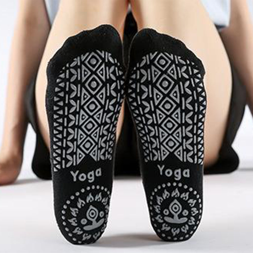 2 Pairs of Yoga Socks for Women Anti-slip Pilates Ballet Dance Socks One Size  Black
