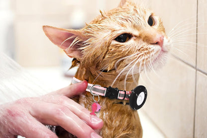 Adjustable Cat Collar Compatible with Apple Airtag - Pink