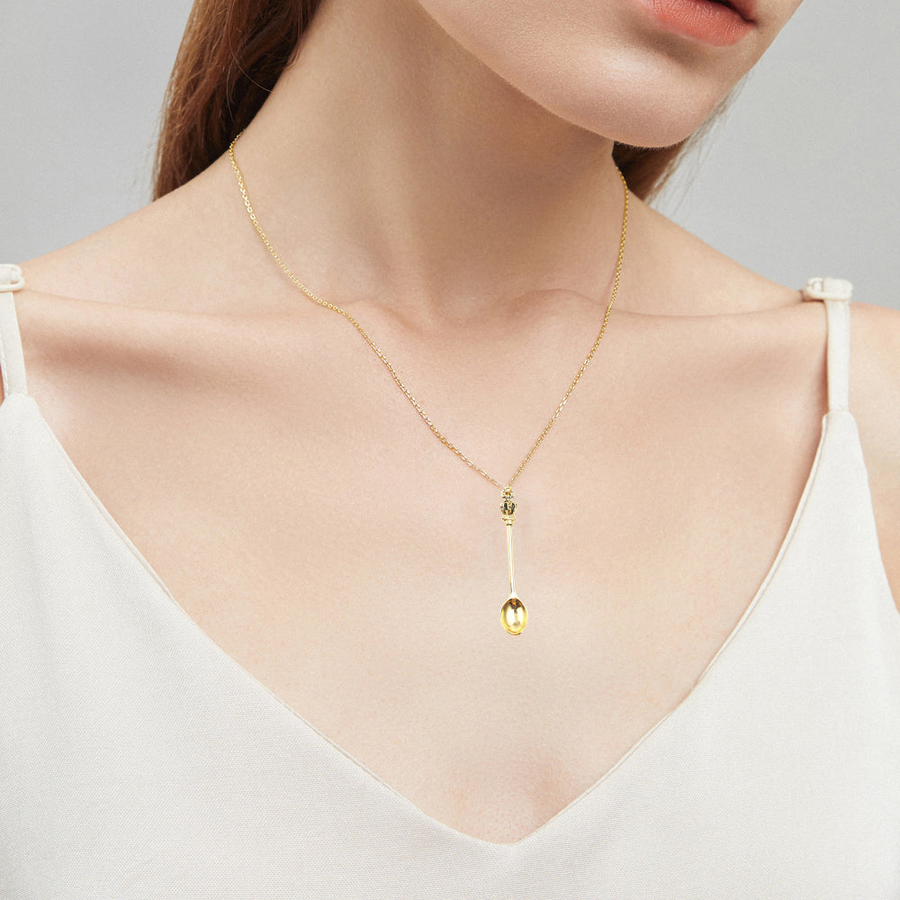 4Pcs Mini Crown Spoon Necklace Mini Tea Spoon Pendant Charm Vintage Jewelry for Women Girls