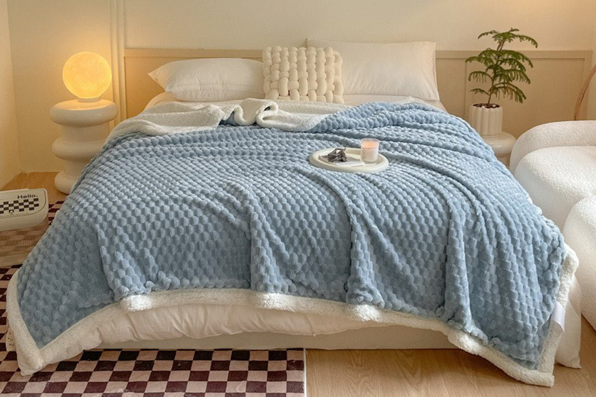 Fluffy Fleece Comforter Soft Warm Winter Jacquard Throw Blanket for Couch Bed -Blue