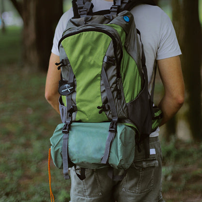 Inflatable Camping Sleeping Pad Lightweight Built-in Pump Air Mattress Camping Mat with Pillow Green