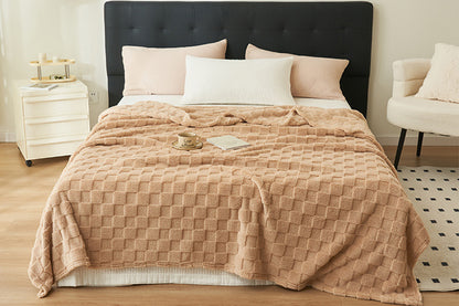 Soft Fleece Throw Blanket Checkered Jacquard Throw Blanket for Couch Bed-Brown